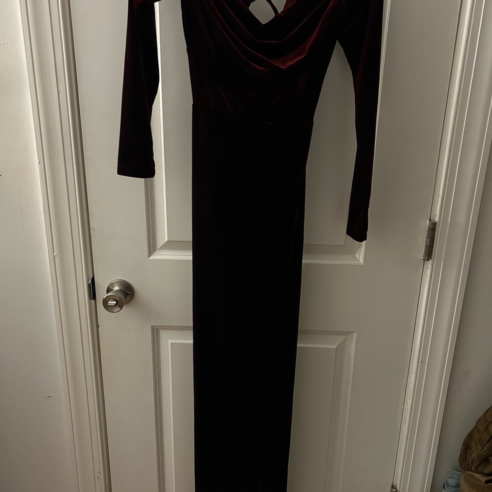 Windsor Deep Burgundy Long Sleeve Dress